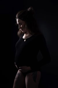 Babybauch_Shooting_Berlin © Miriam Ellerbrake, 2017