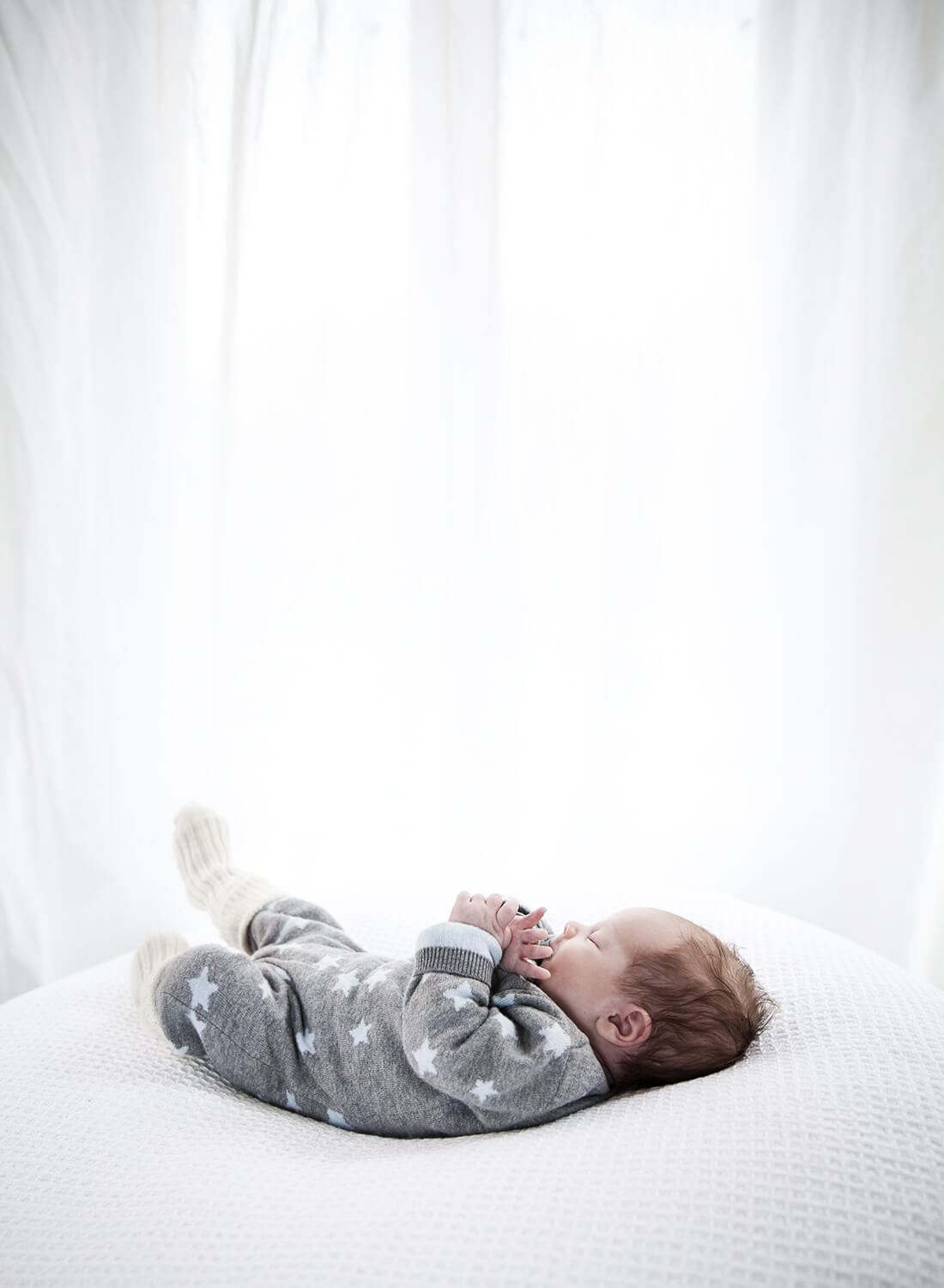 Baby in Collage mit Geburtsinfos © Little Monkey Fotografie, Berlin