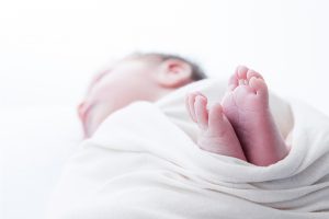 Neugeborenenfotografie_Babyfotografie © Miriam Ellerbrake, Berlin