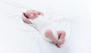 Neugeborenenfoto © Little Monkey Babyfotografie Berlin 2018