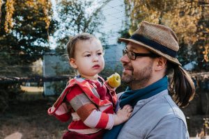 Authentische Familienreportage_Berlin_outdoor_bauernhof_10/2019 @ Miriam Ellerbrake