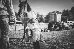 Authentische Familienreportage_Berlin_outdoor_bauernhof_10/2019 @ Miriam Ellerbrake